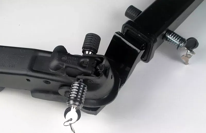 Clyde T Johnson Association - RHC33 -HITCH COUPLER LOCK SET