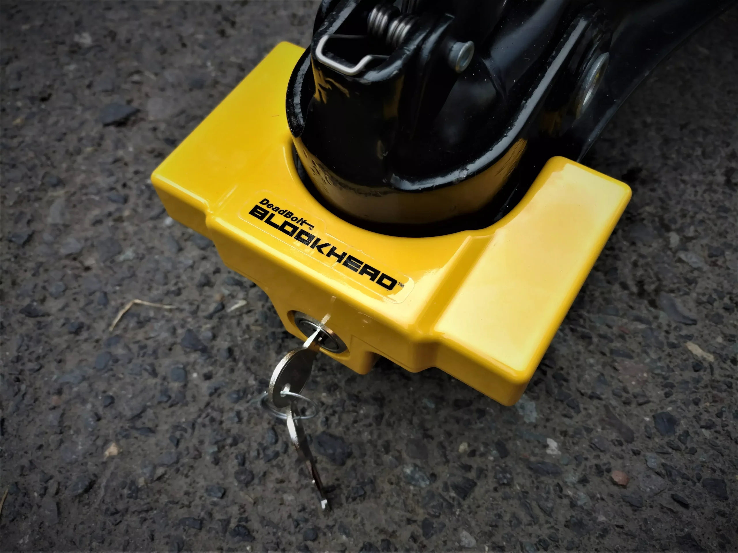 Clyde T Johnson Association - TCL1-YL -TRAILER COUPLER LOCK