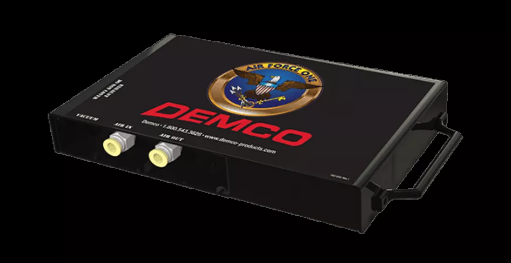 Demco - 9599019 -AIR FORCE ONE WITH WIRELESS COACH N