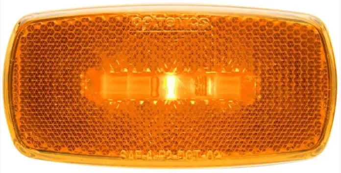 MCL0032ABS -Optronics MCL0032RBBP LED Marker/Clearance Light with Reflex, Amber