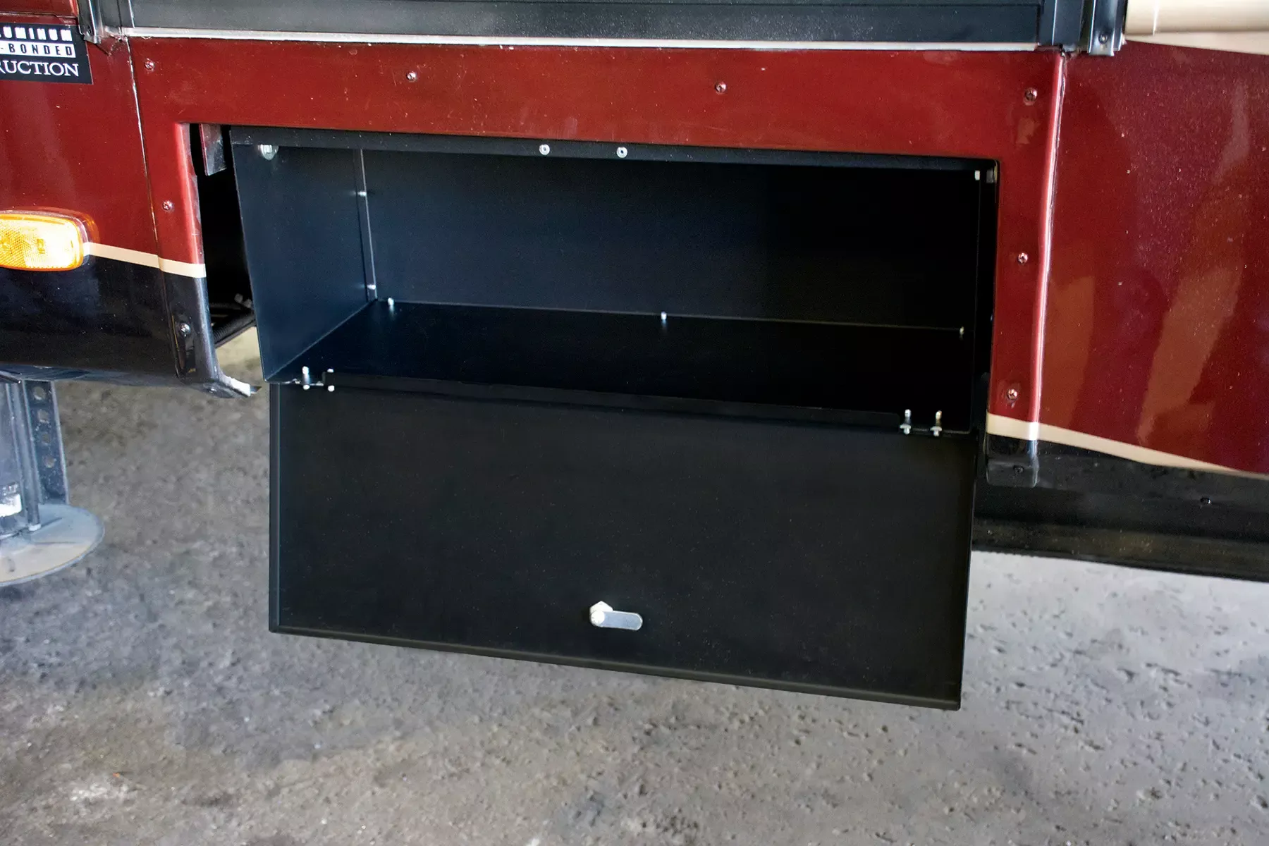 Mor/Ryd - SP54-099 -UNDER STEP STORAGE BOX